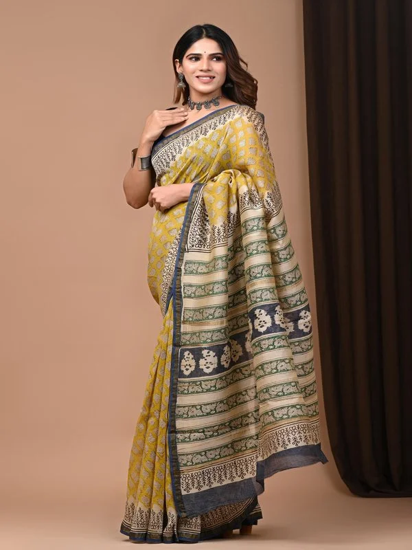 Classic Look Chanderi Silk Saree With Blouse